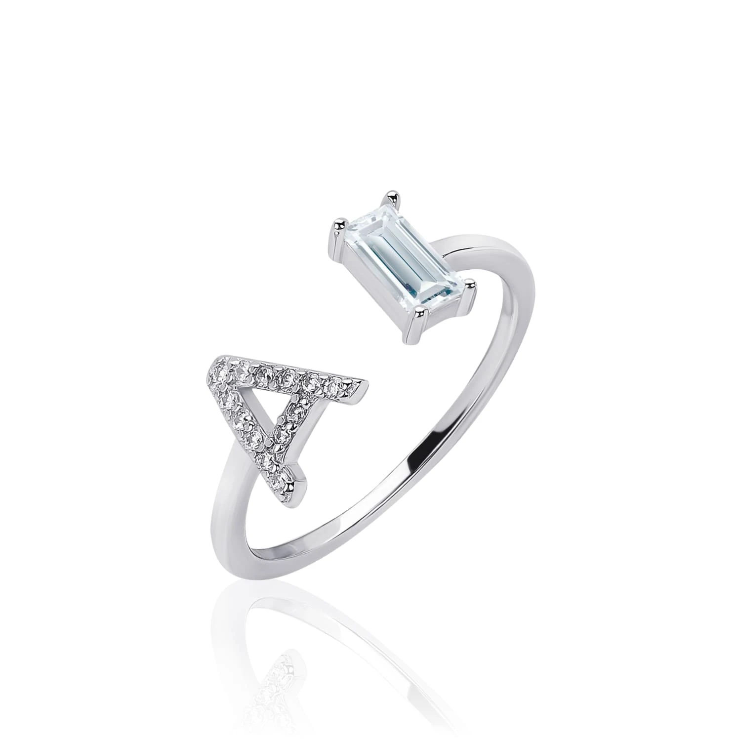 Серебряное кольцо регулируемое с буквой А MIESTILO