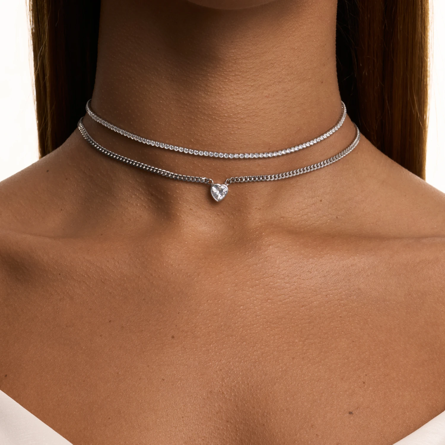 Теннисное серебряное колье чокер с фианитами
