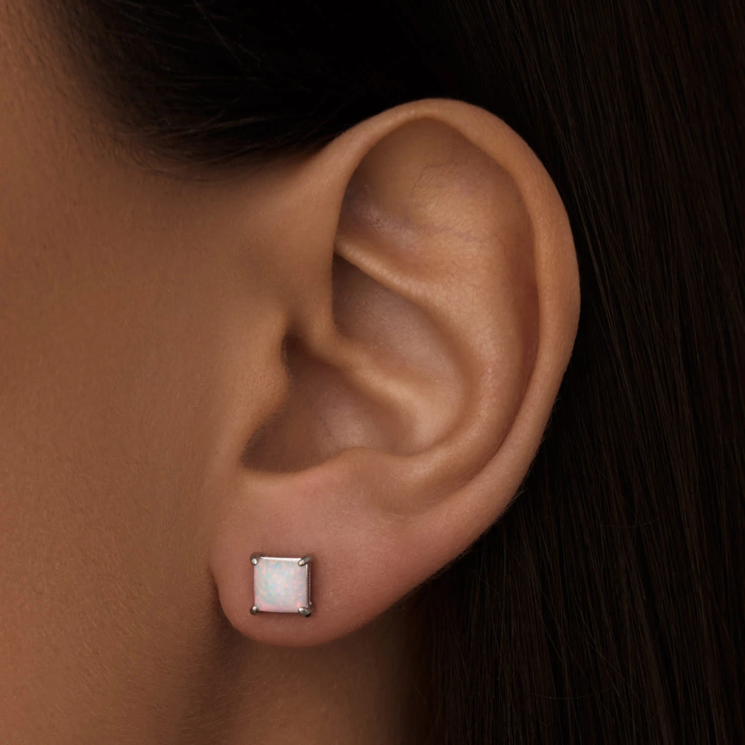 Серебряные серьги гвоздики с опалом MIESTILO