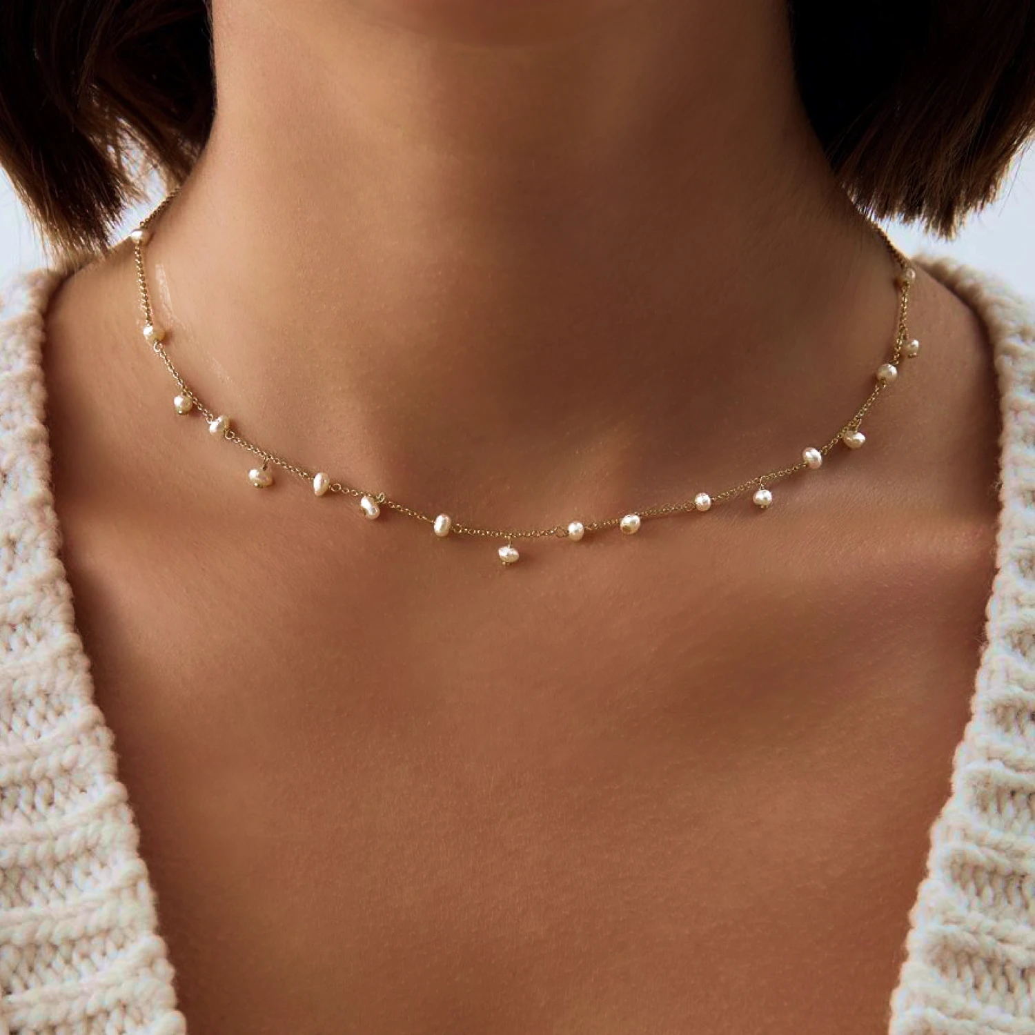 Позолоченное колье из серебра с натуральным жемчугом