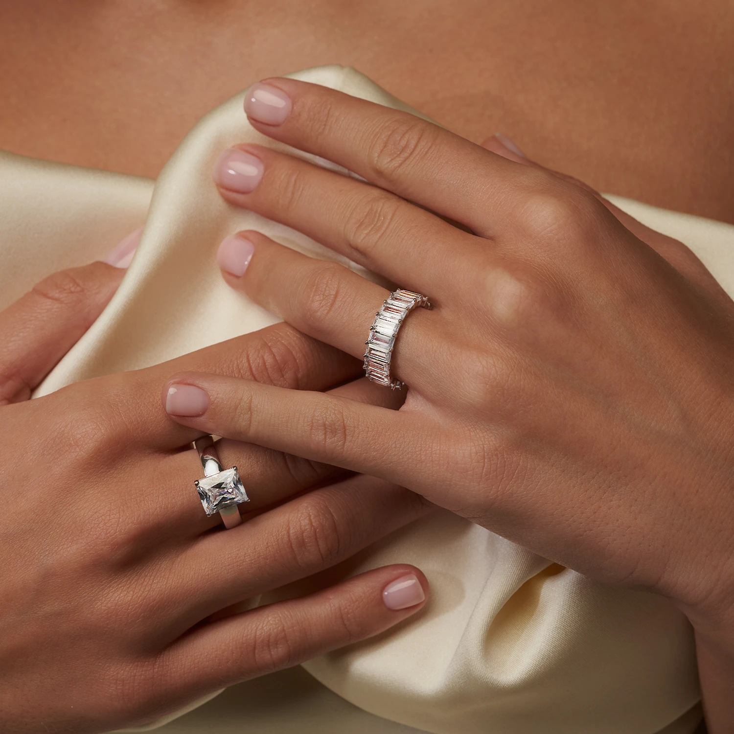 Серебряное кольцо с фианитами Baguette