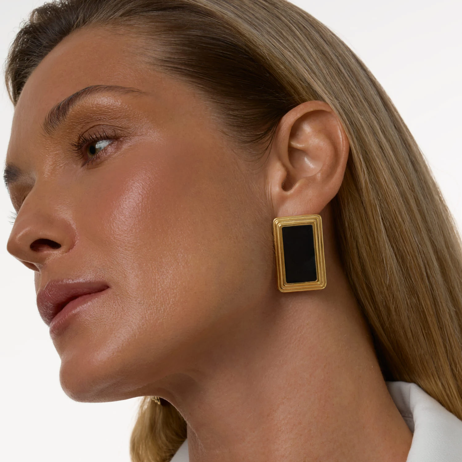 Прямоугольные серьги ВИНТАЖ с черной эмалью