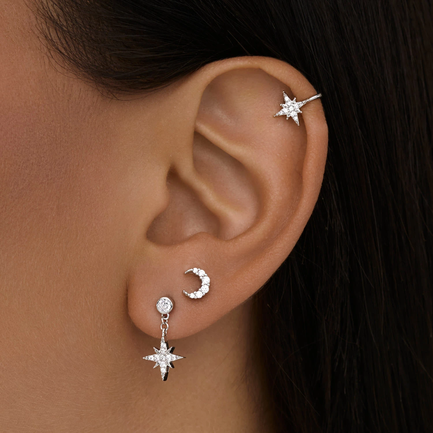 Серебряный кафф в виде звезды MIESTILO