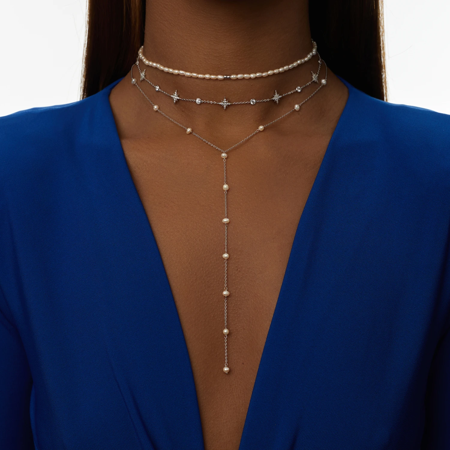 Серебряное колье-галстук с натуральным жемчугом