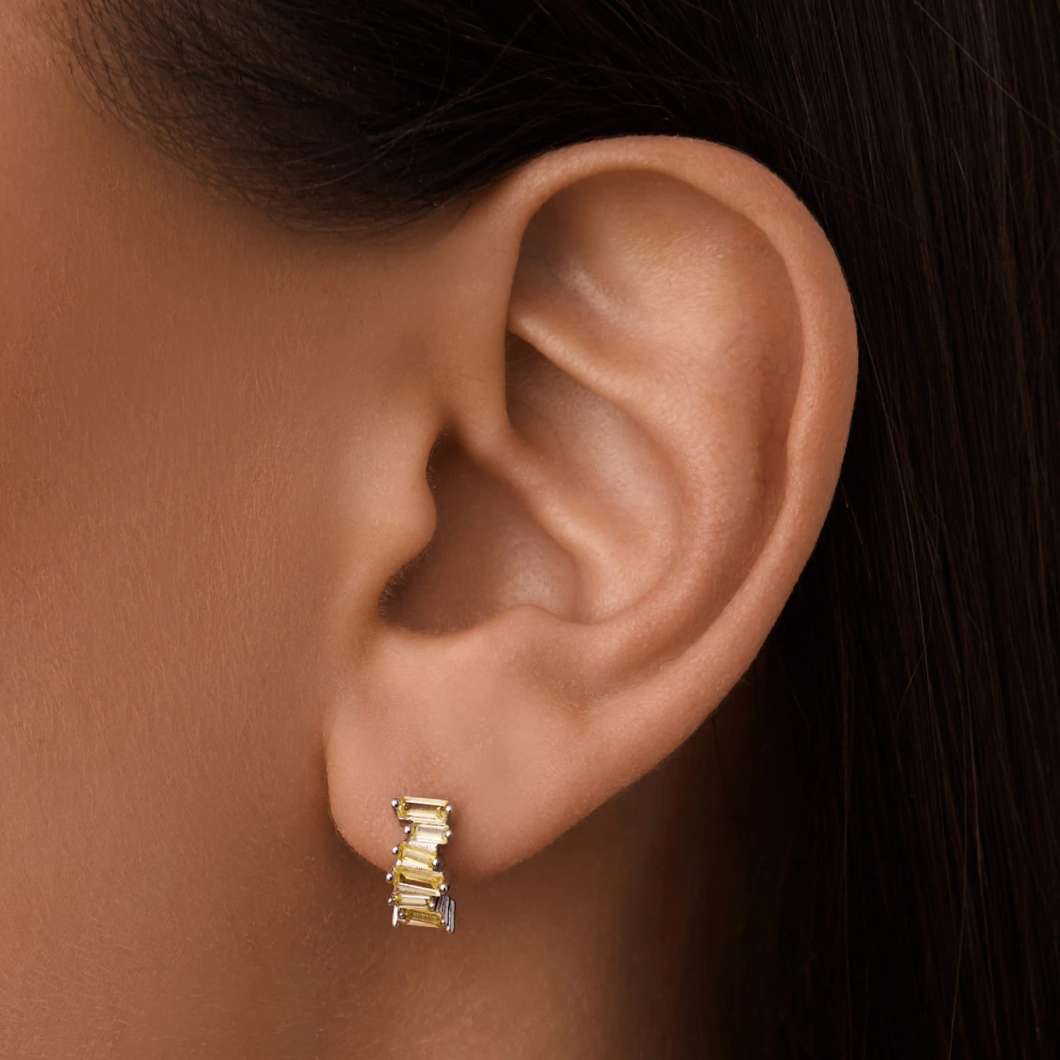 Миниатюрные серьги-конго с желтыми фианитами MIESTILO 