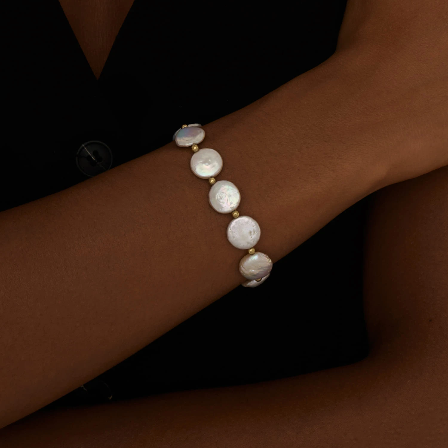 Серебряный браслет из барочного жемчуга АМУР в покрытии желтое золото