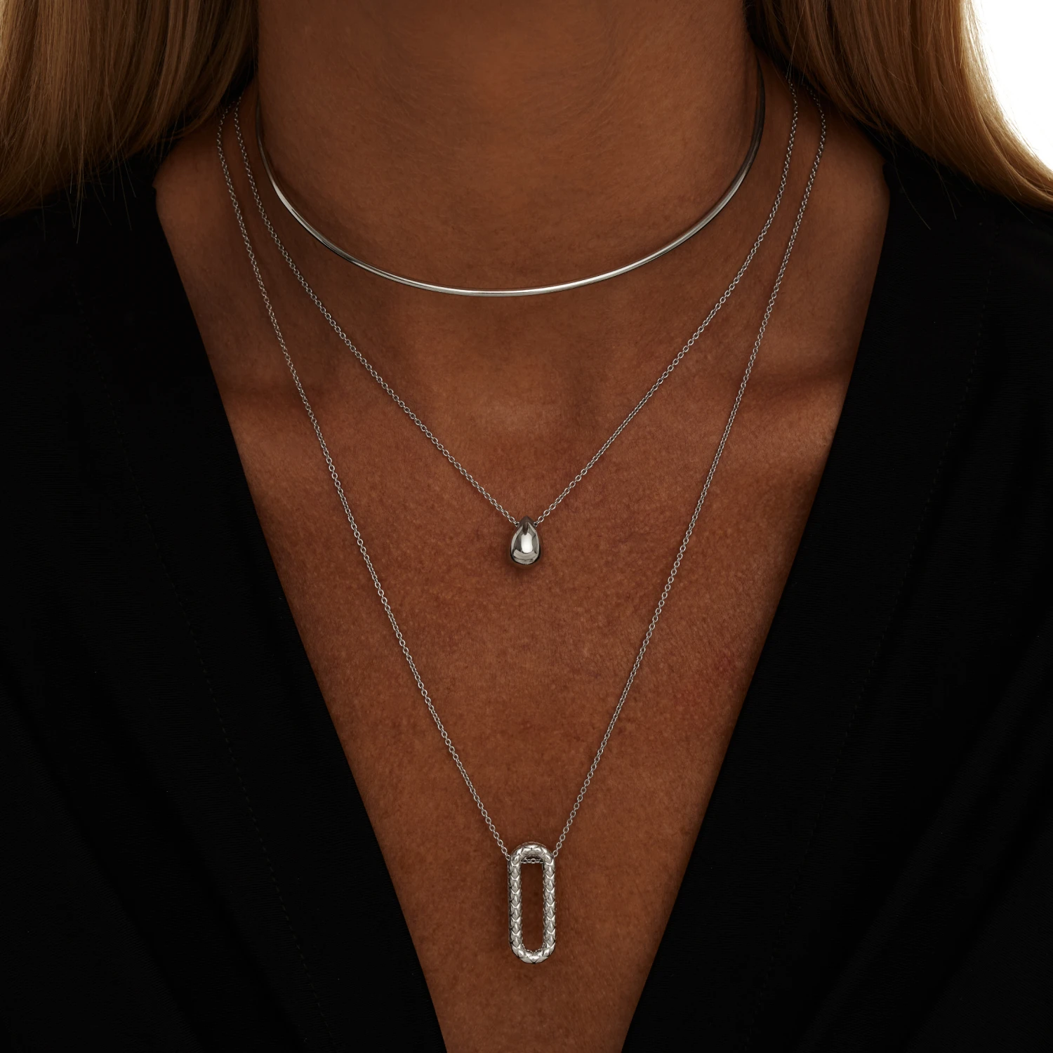 Жесткое колье-чокер из серебра