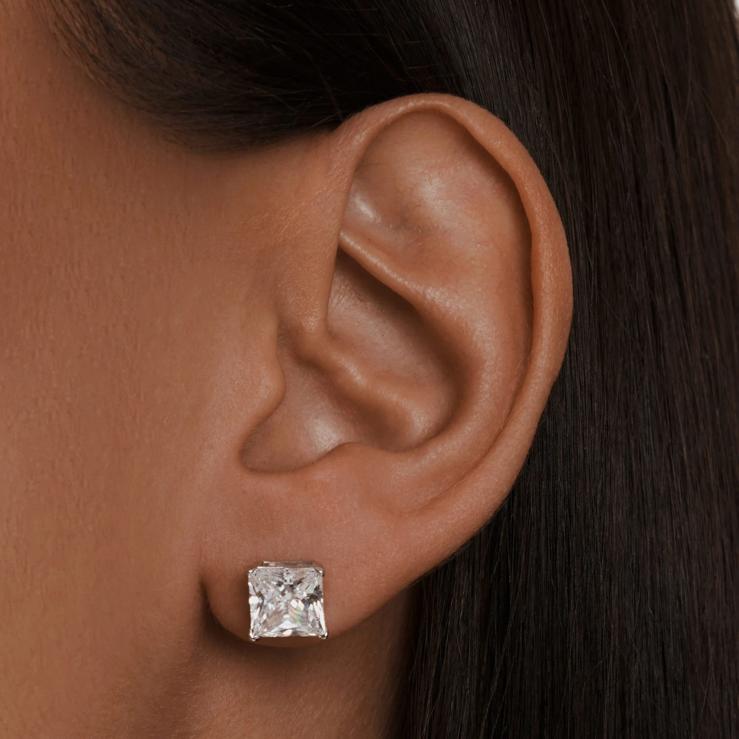 Cеребряные серьги-гвоздики Flawless с фианитом 8 мм