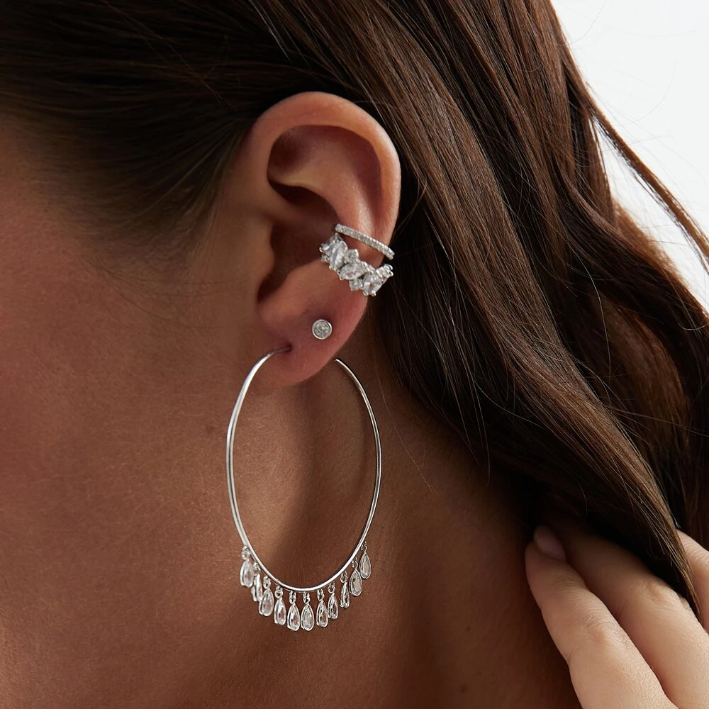 Серьги-кольца из серебра с фианитами