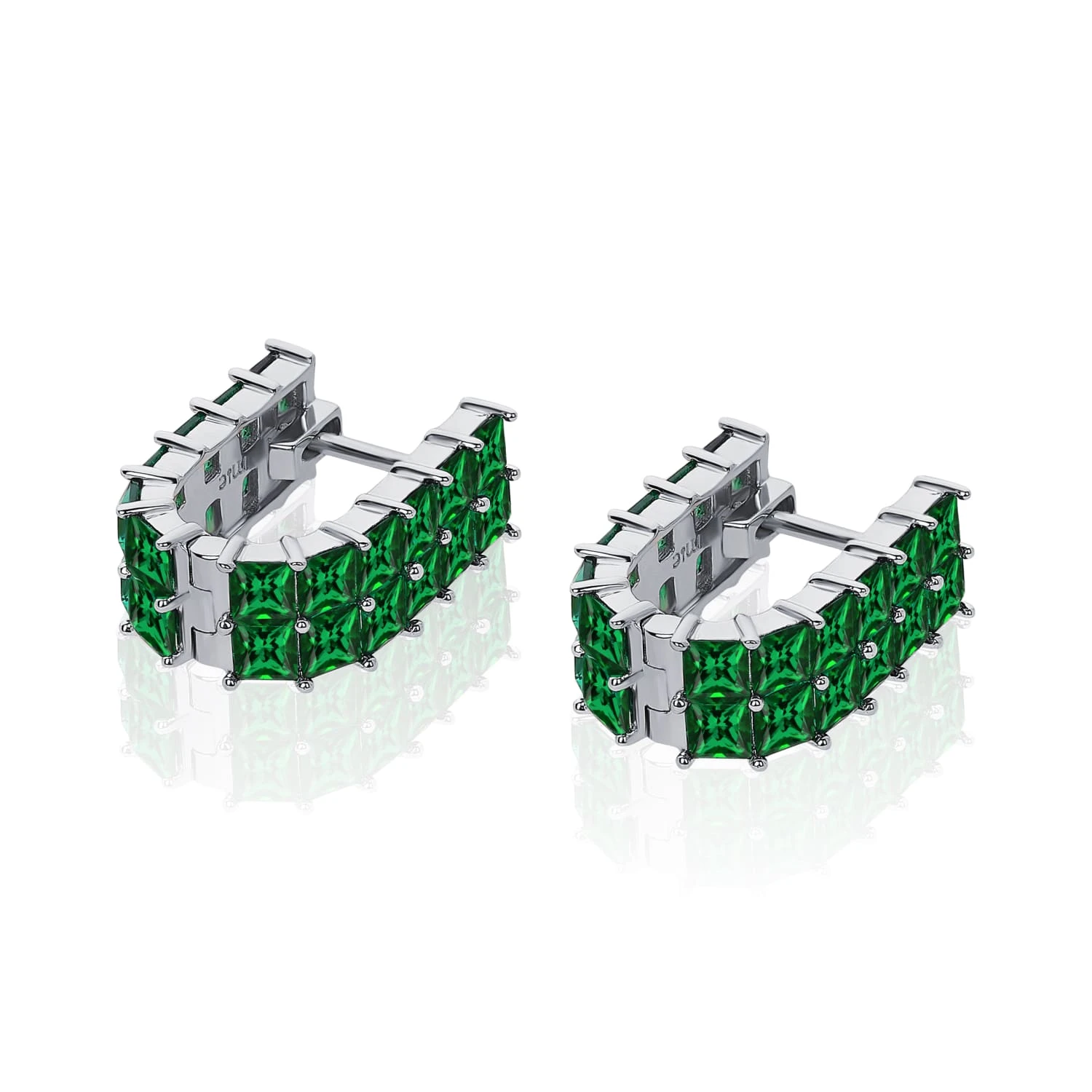 Серебряные двойные серьги с зелеными камнями