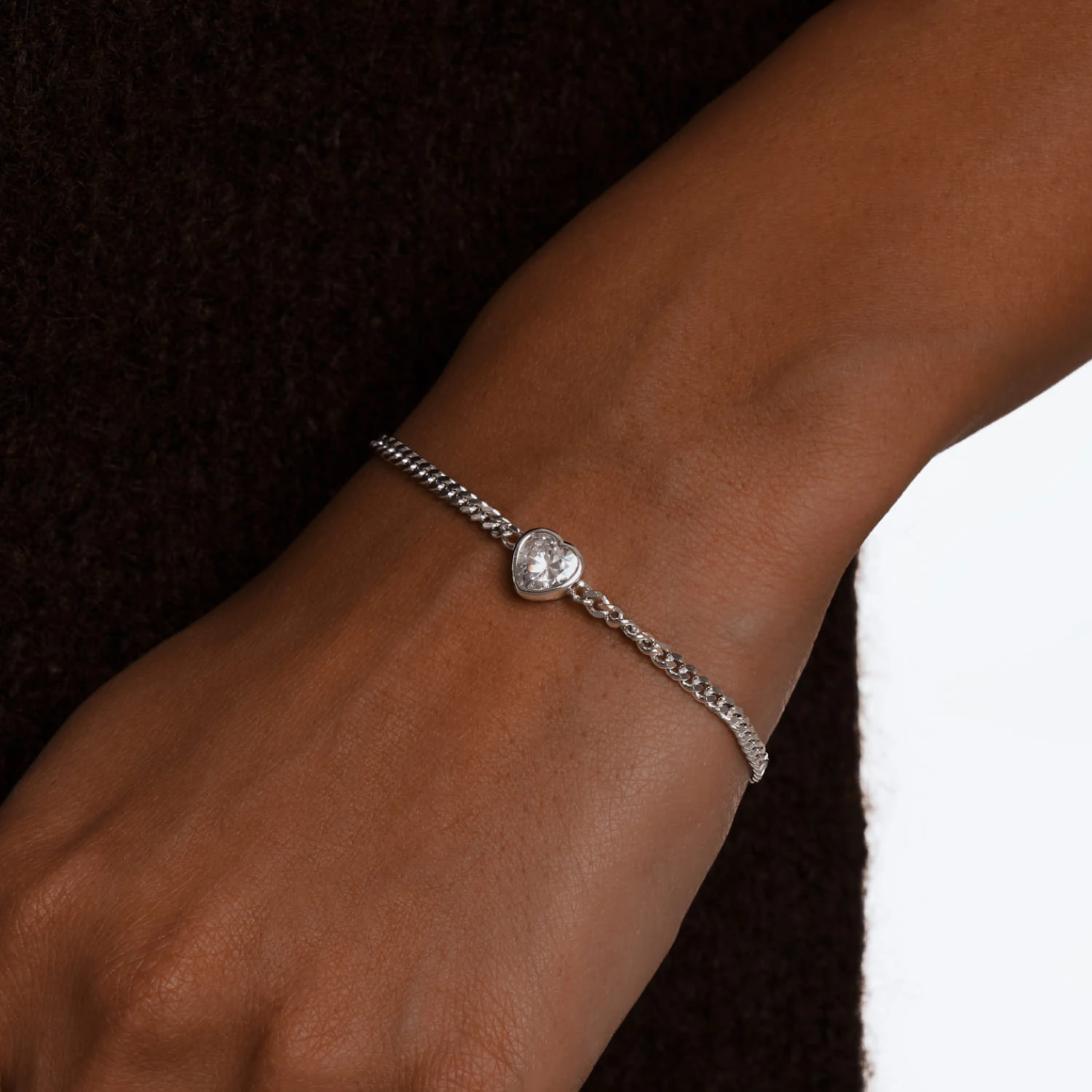 Серебряный браслет с фианитом Angel