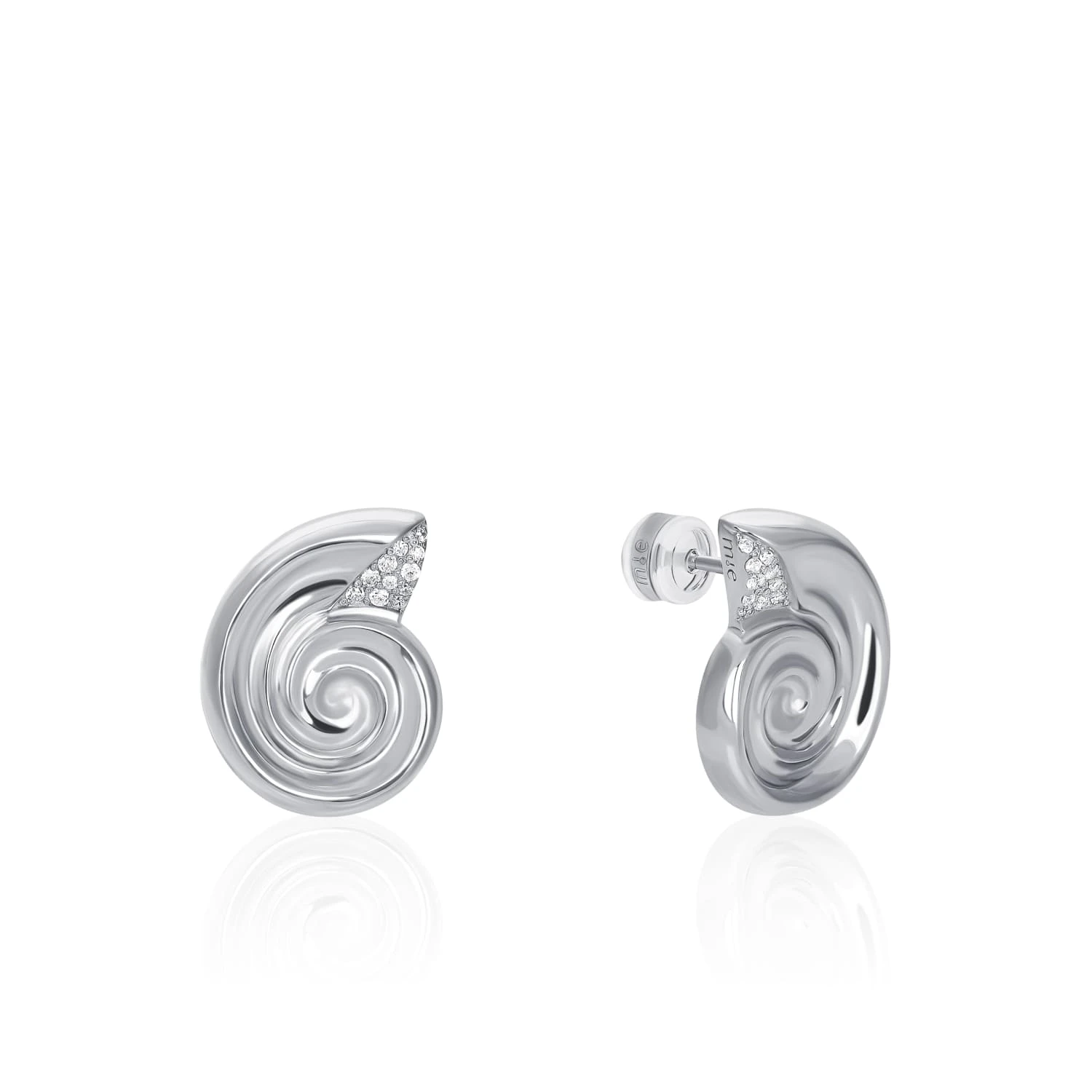 Серьги-ракушки из серебра с фианитами