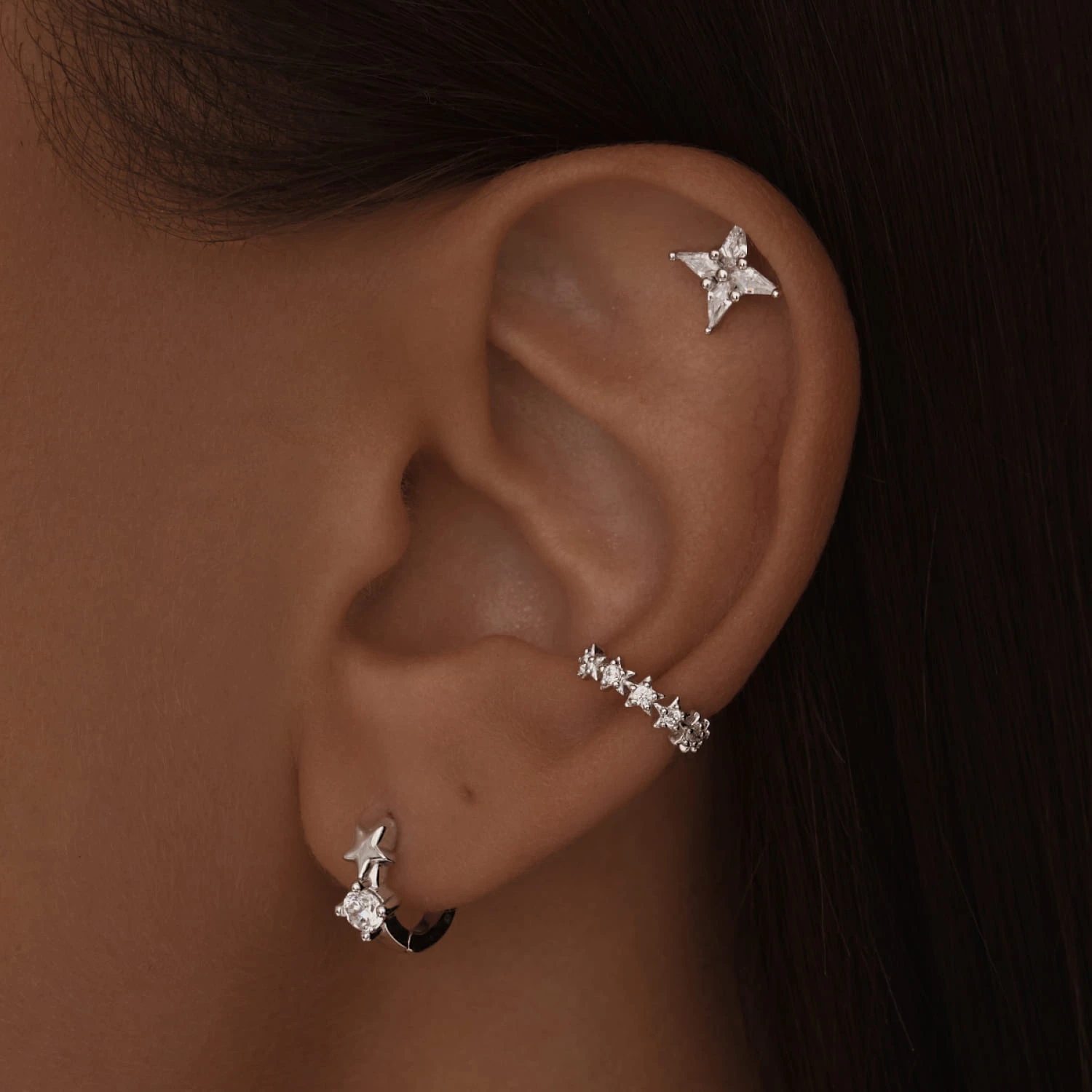 Серебряный пирсинг с фианитами MIESTILO