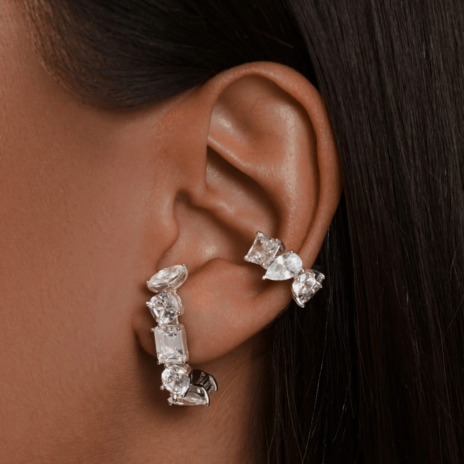 Серебряный кафф A LA RUSSE с россыпью фианитов