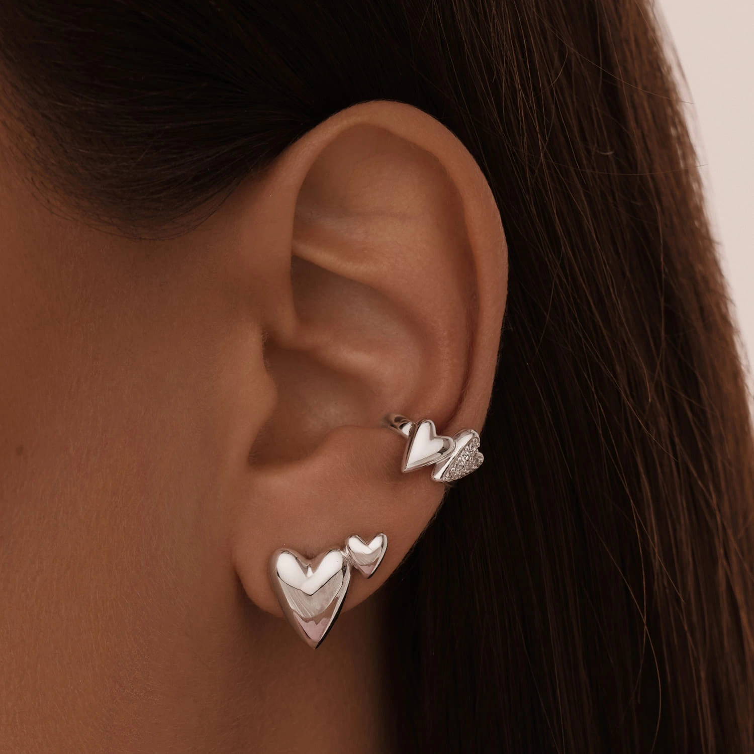 Серебряные серьги сердца MIESTILO 