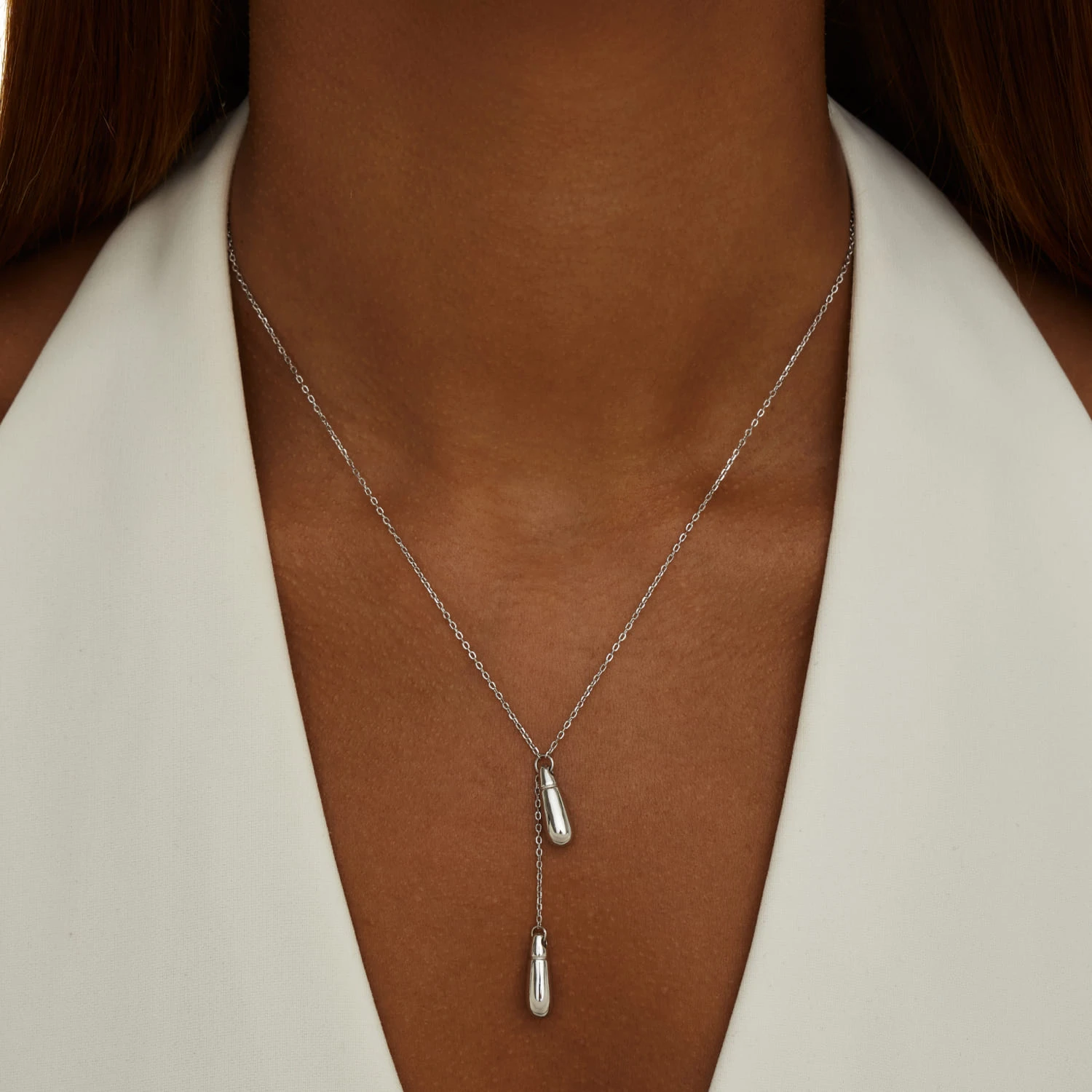 Серебряное колье-галстук с подвесками