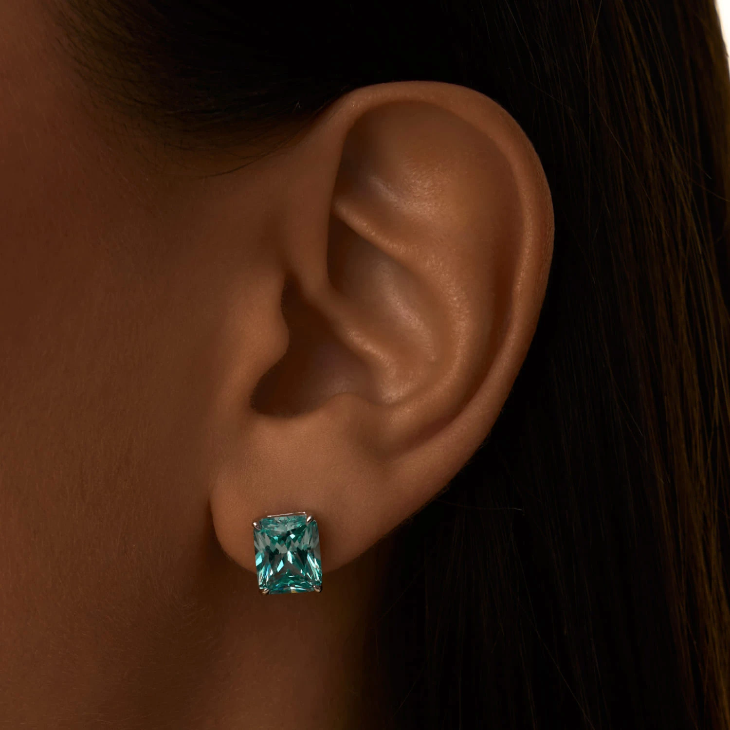 Серебряные серьги FREEDOM