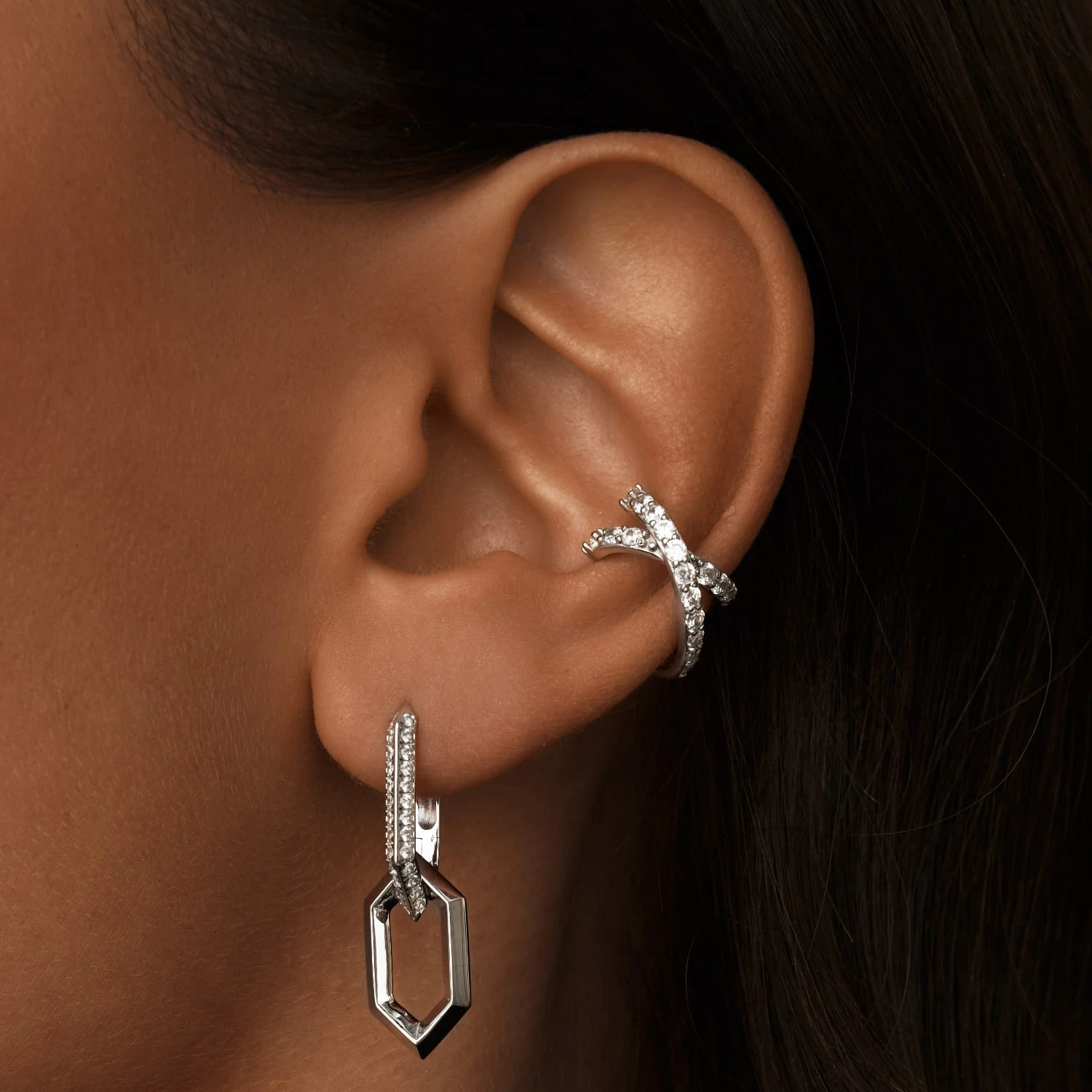 Серебряные многогранные серьги-трансформеры с фианитами