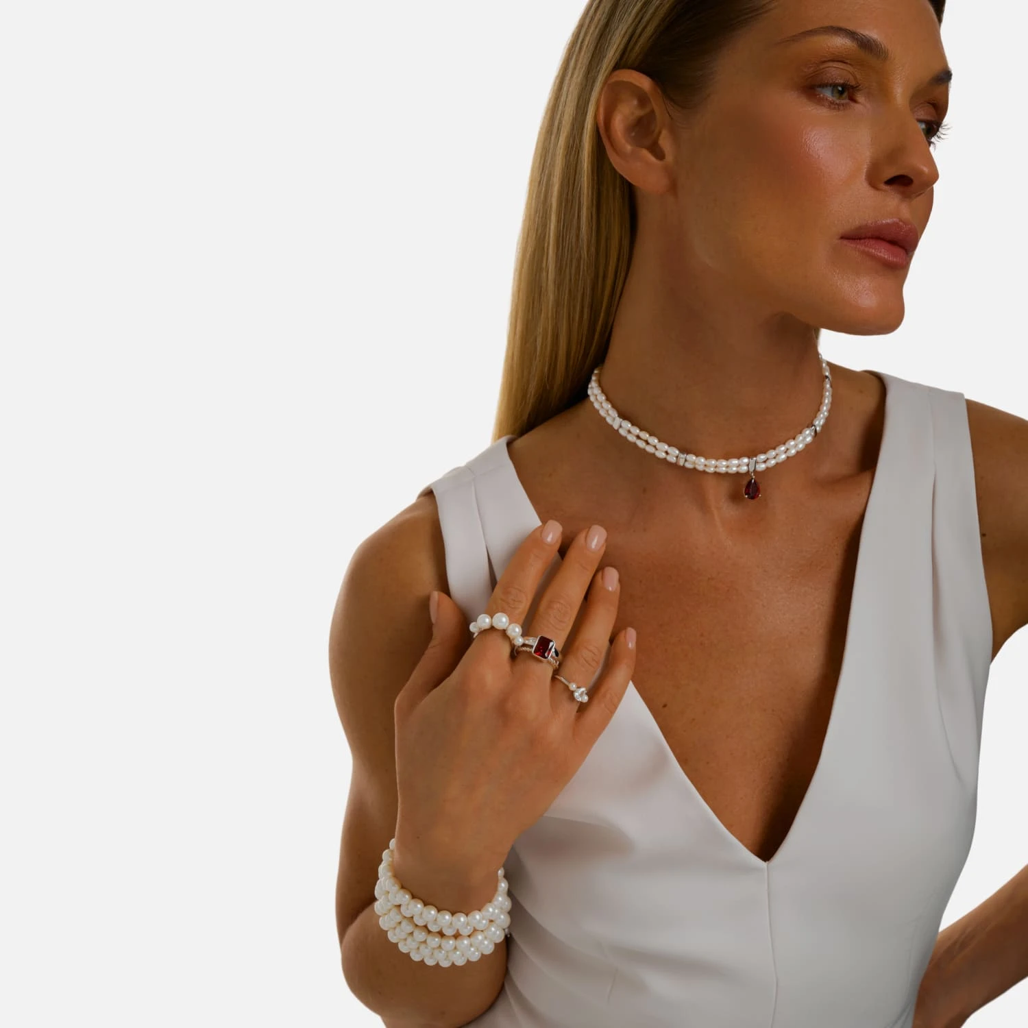 Серебряный чокер СИЦИЛИЯ из жемчуга и красным камнем