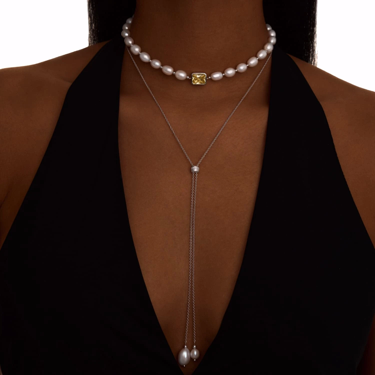 Серебряный чокер SICILIA из жемчуга с желтым фианитом
