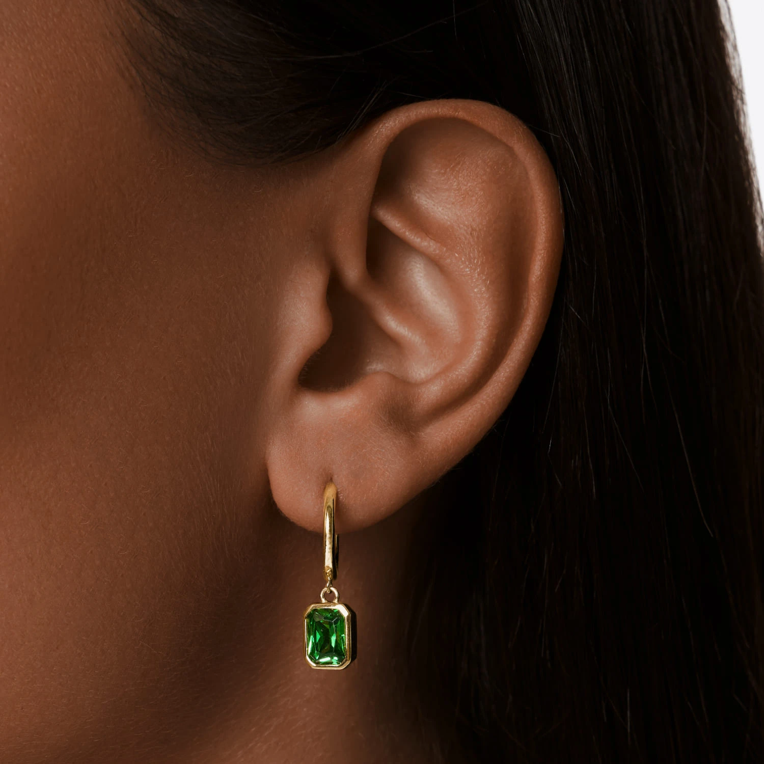 Серебряные серьги Elizabeth с фианитом в покрытии желтое золото