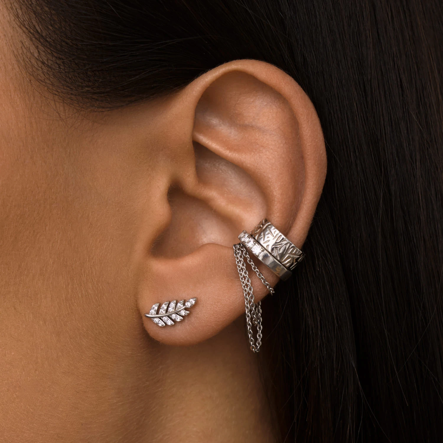 Серебряный классический кафф MIESTILO