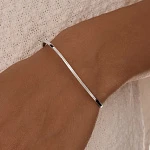 Серебряный жесткий браслет MIESTILO