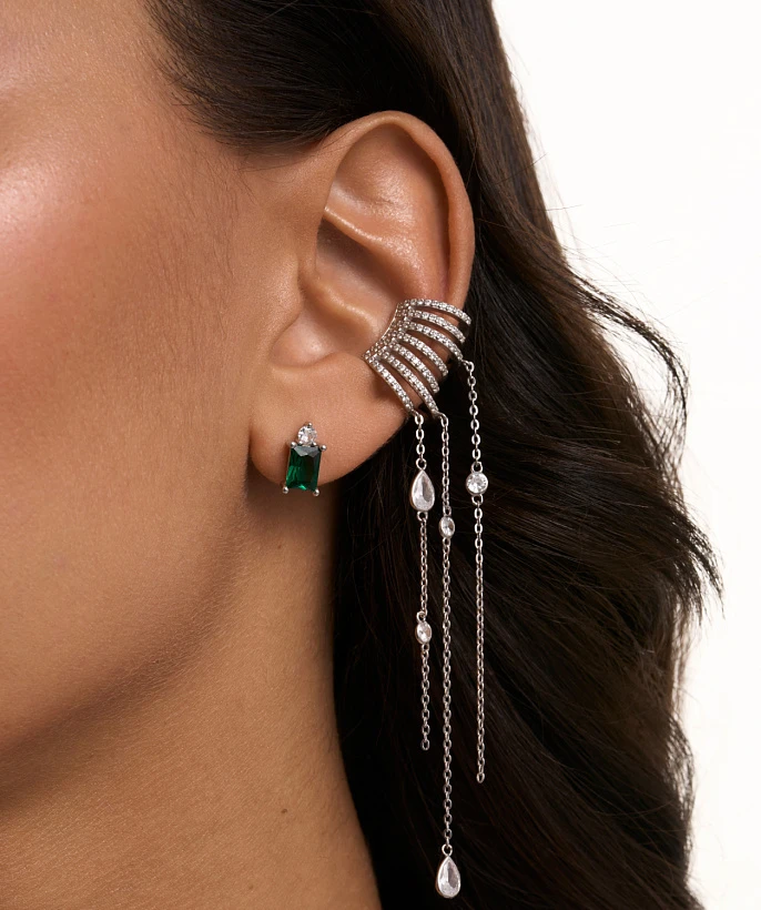 Серьги пусеты "Энергия" с зелёным фианитом из серебра