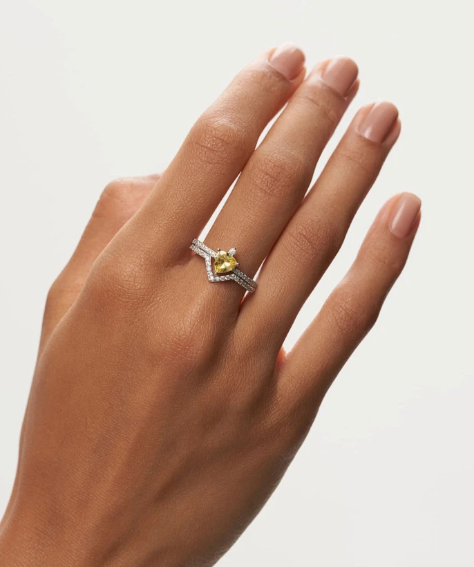 Двойное кольцо с желтым фианитом из серебра "Энергия"