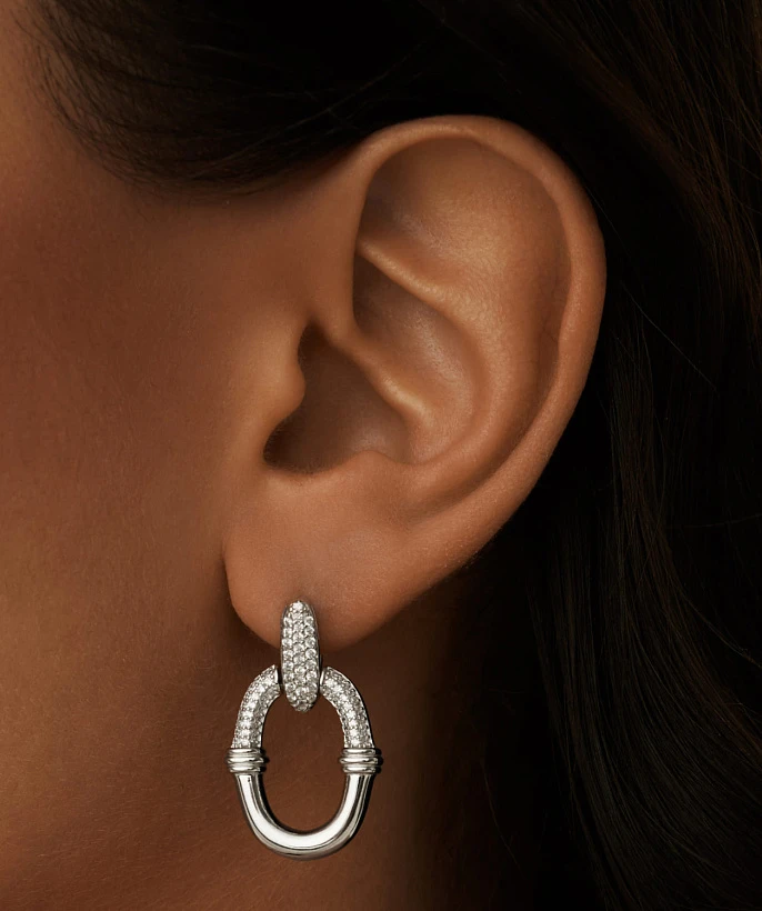 Серебряные крупные серьги-овалы с фианитами