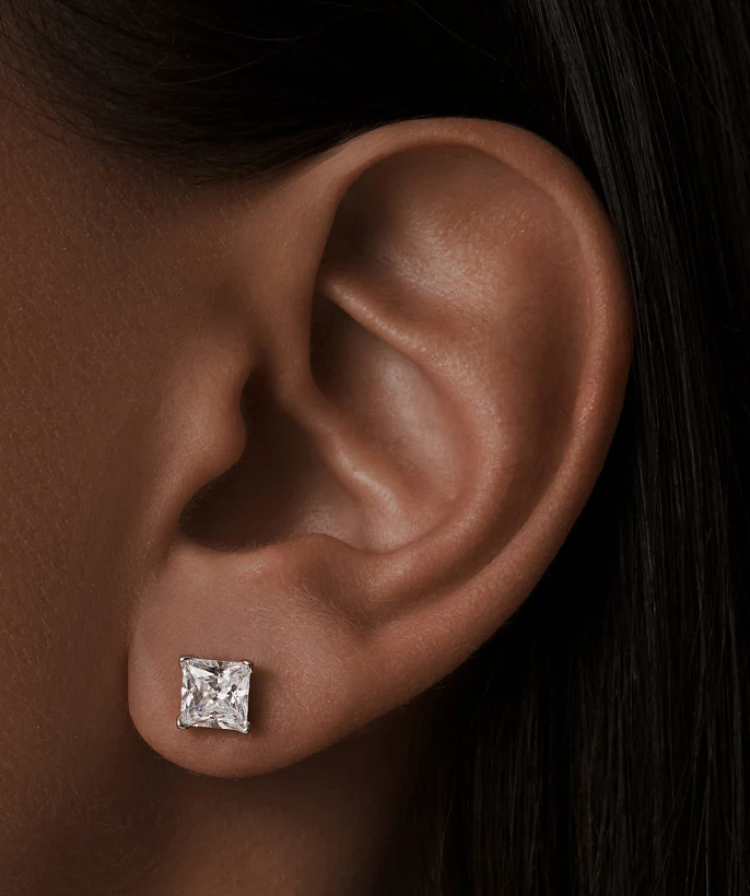 Cеребряные серьги-гвоздики Flawless с фианитом 6 мм