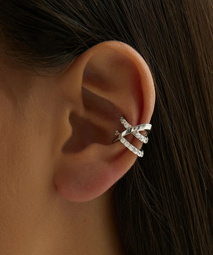 Серебряный кафф с фианитами