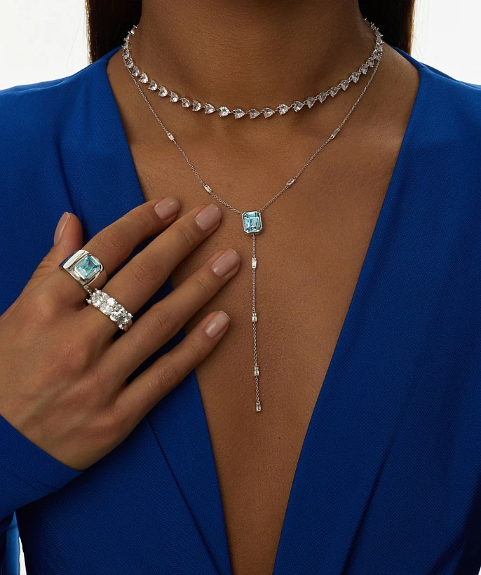 Кольцо из серебра с крупными фианитами