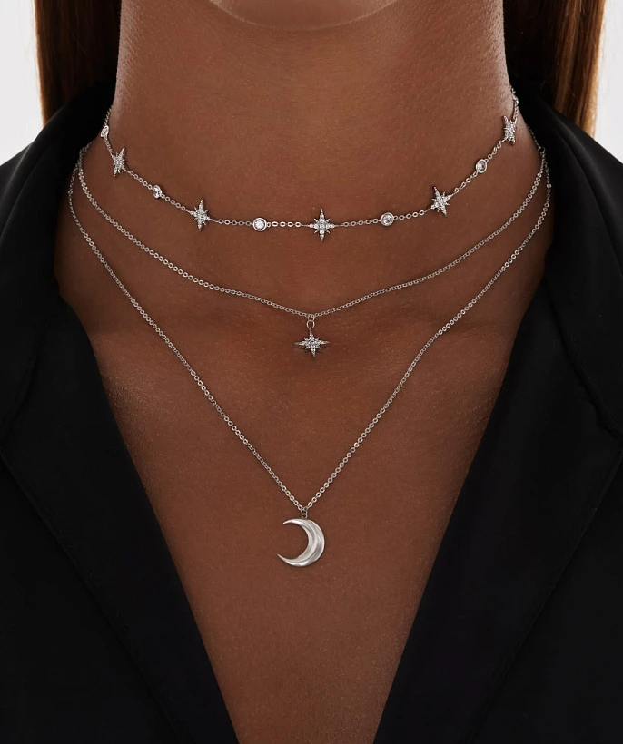 Серебряное колье Исида с луной и звездой MIESTILO
