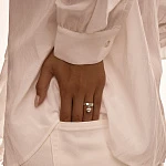 Широкое серебряное кольцо с подвеской сердцем MIESTILO