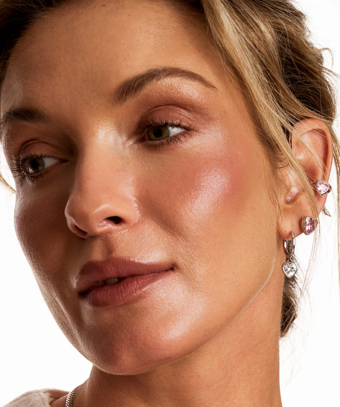 Серебряные серьги-пусеты SWEETHEART с сердцем