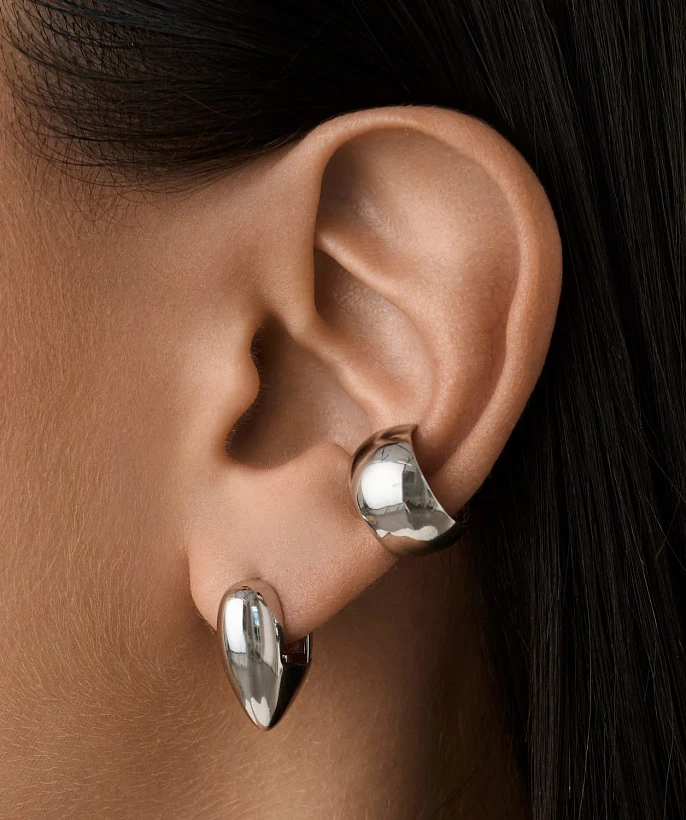 Крупные серебряные серьги в виде дутого сердца MIESTILO 