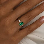Серебряное кольцо с фианитами MIESTILO