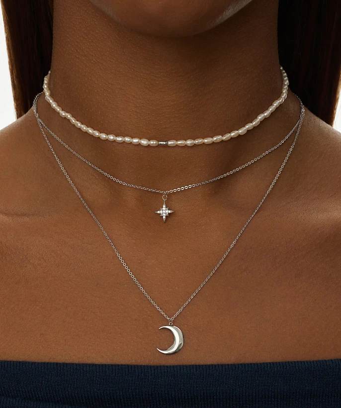 Серебряное колье Исида с луной и звездой MIESTILO