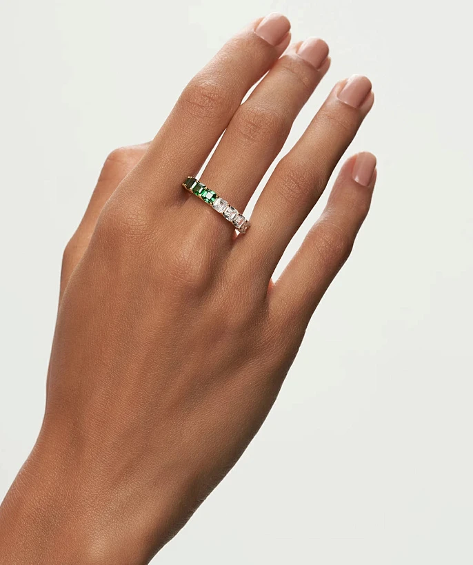 Позолоченное кольцо из серебра Elizabeth с белыми и изумрудными фианитами