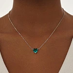Серебряная подвеска с зеленым фианитом в огранке сердце MIESTILO