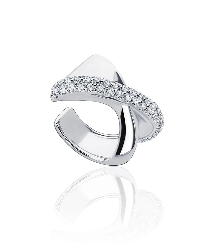 Серебряный кафф кросс из мятого металла с фианитами