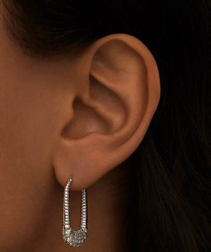 Серебряные витые серьги с фианитами