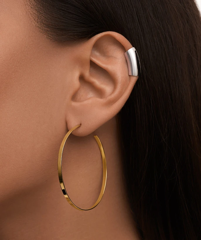 Серебряный длинный кафф с фианитом