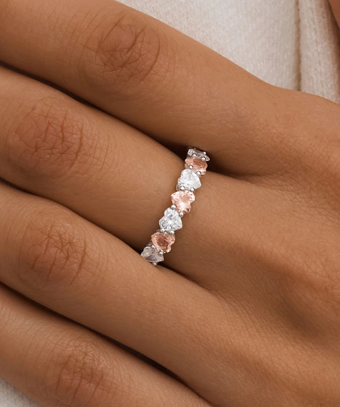 Серебряное кольцо ЛЮБОВЬ с белыми и розовыми сердцами