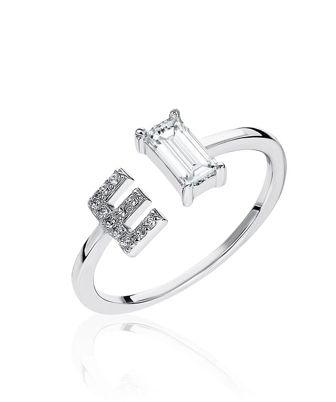 Серебряное кольцо с буквой E с фианитами MIESTILO