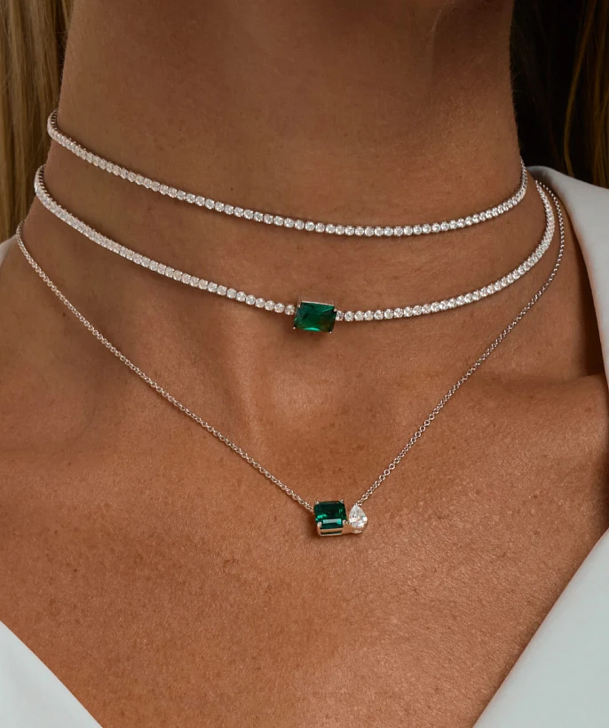 Колье из серебра АУРА с выращенным изумрудом