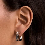 Серебряные серьги вогнутой формы