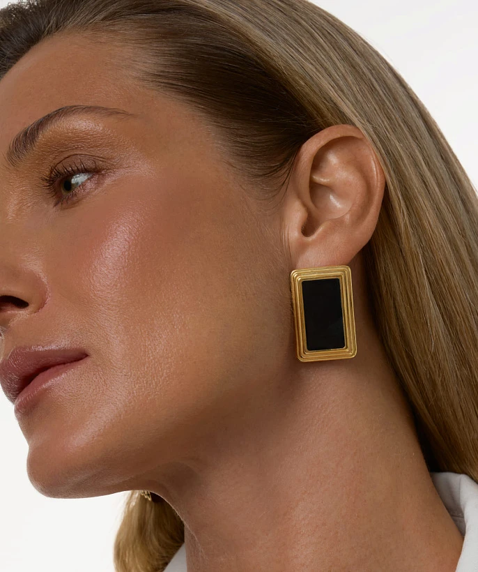 Прямоугольные серьги ВИНТАЖ с черной эмалью