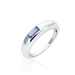 Серебряное кольцо с фианитом в огранке багет MIESTILO